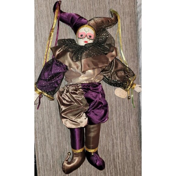 Brinn’s Pierrot Harlequin Jester Doll Limited Edition Porcelain Musical EUC - Picture 4 of 10